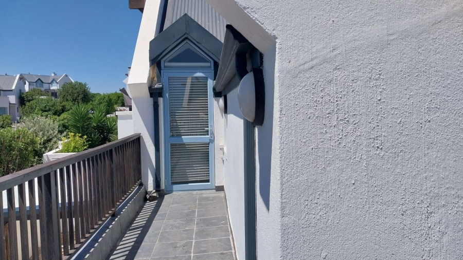 To Let 3 Bedroom Property for Rent in Big Bay Western Cape